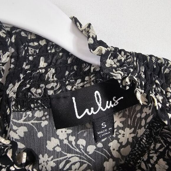 Lulus Simple Serenity Black Floral Print Ruffled Top in Black - Size S - Picture 2 of 7